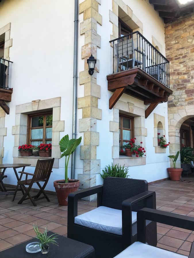 Posada Fuentedevilla Pechon Exterior photo